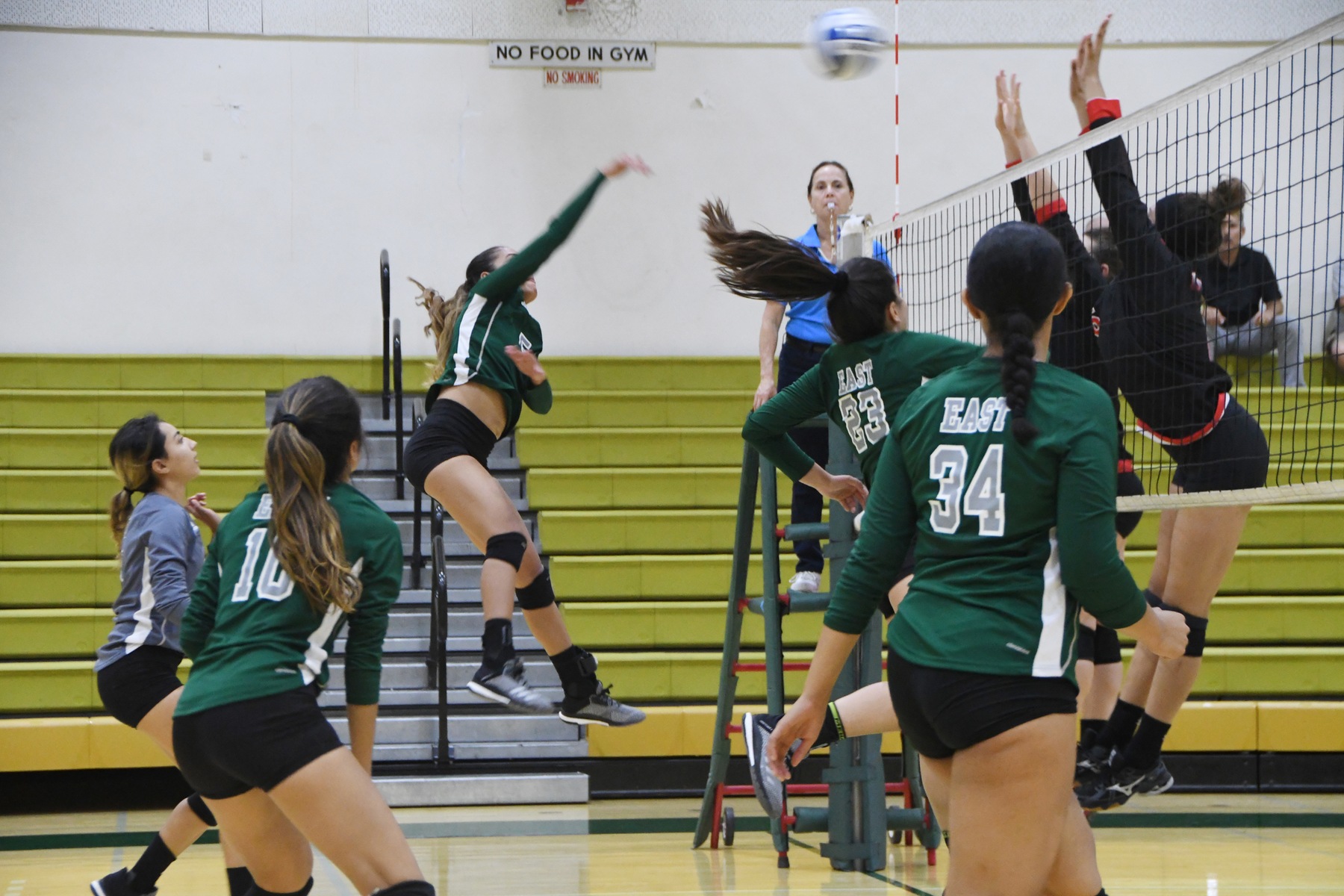 East Los Angeles College sophomore outside hitter Yicel Quintero attempts a kill. (Photo from another game by DeeDee Jackson)